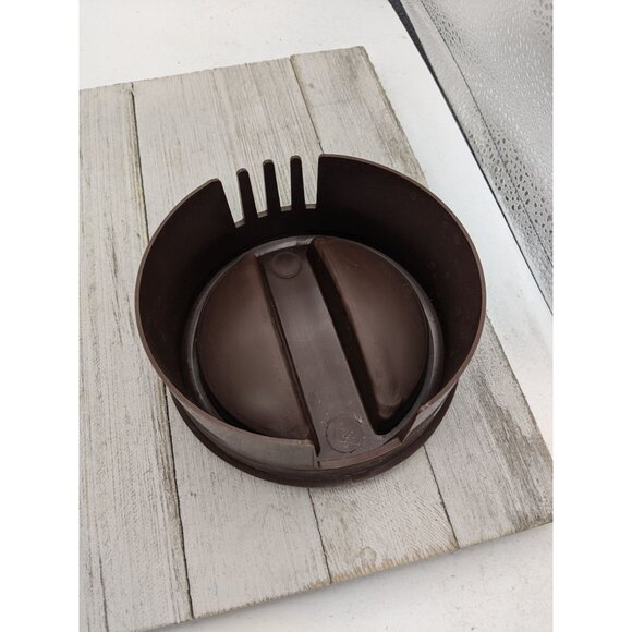 Vintage Coca Cola Collectible Coke Tan 2 Quart Pitcher Brown Lid Years 1893-1951 - Picture 6 of 8